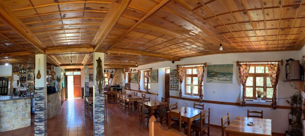Hotel Grabova Grabove e Siperme Екстериор снимка