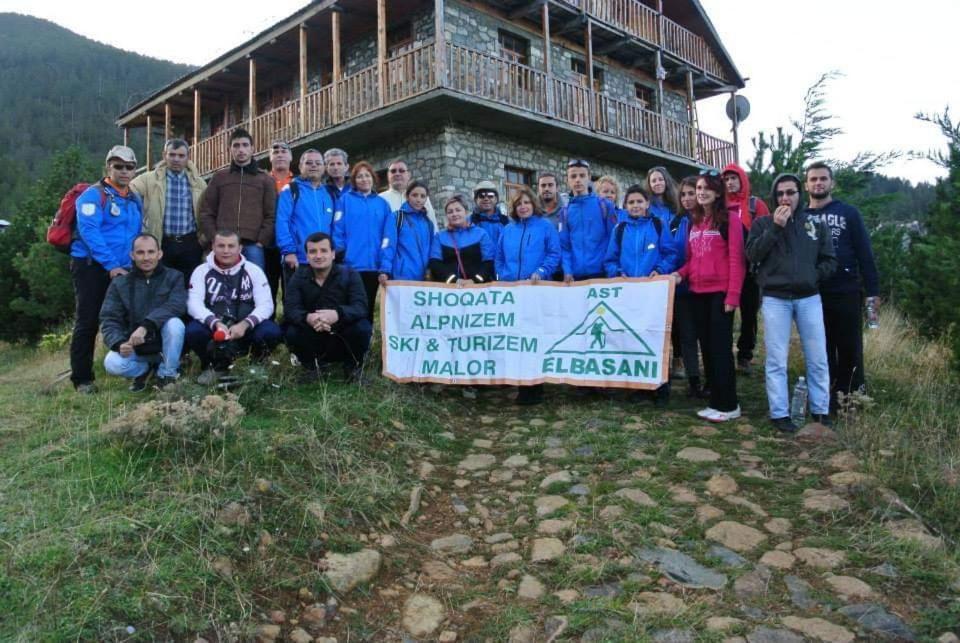 Hotel Grabova Grabove e Siperme Екстериор снимка